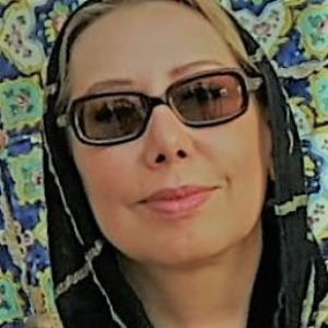 سیمین خاکپور