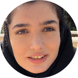 آوین فرزانه